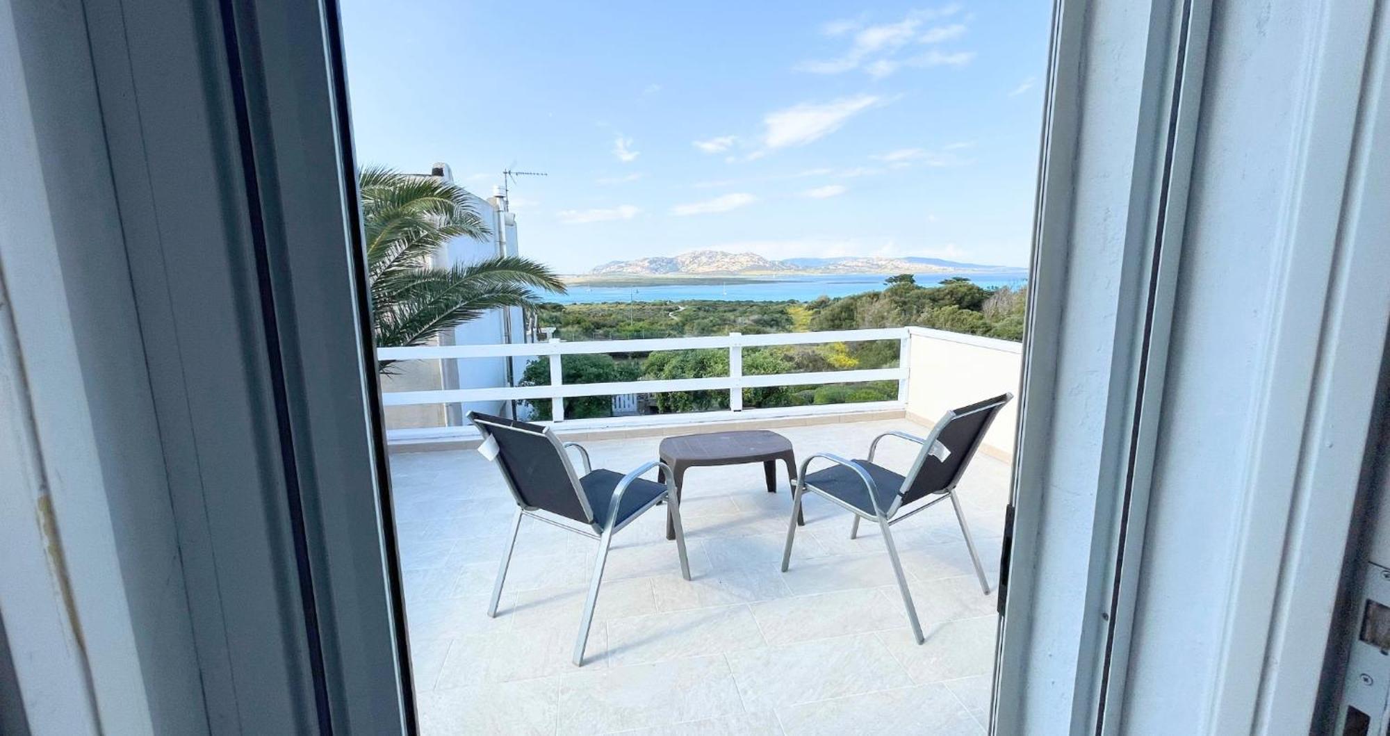 Panorama Sul Mare Villa Stintino Exterior photo